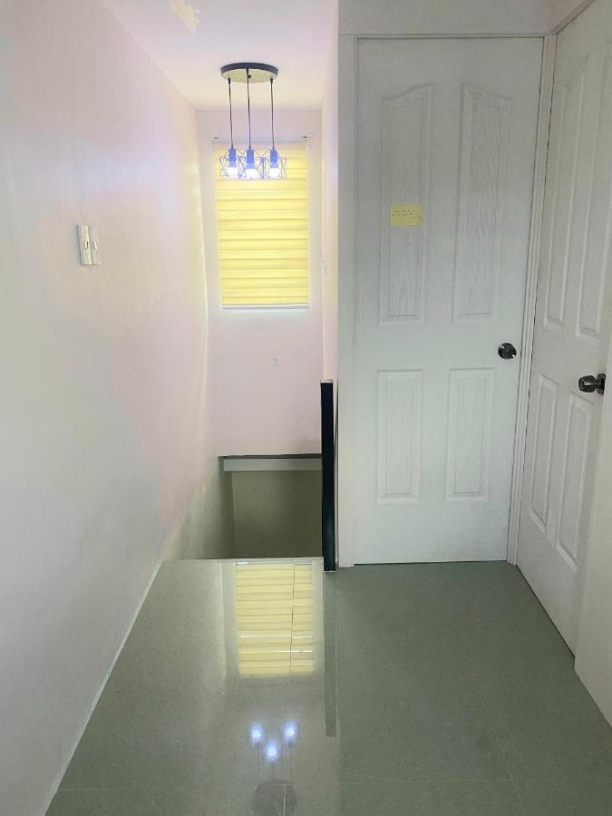 2 Bedroom Townhouse In Bacolod City Ngoại thất bức ảnh